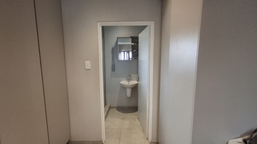 1 Bedroom Property for Sale in Nelspruit Ext 37 Mpumalanga