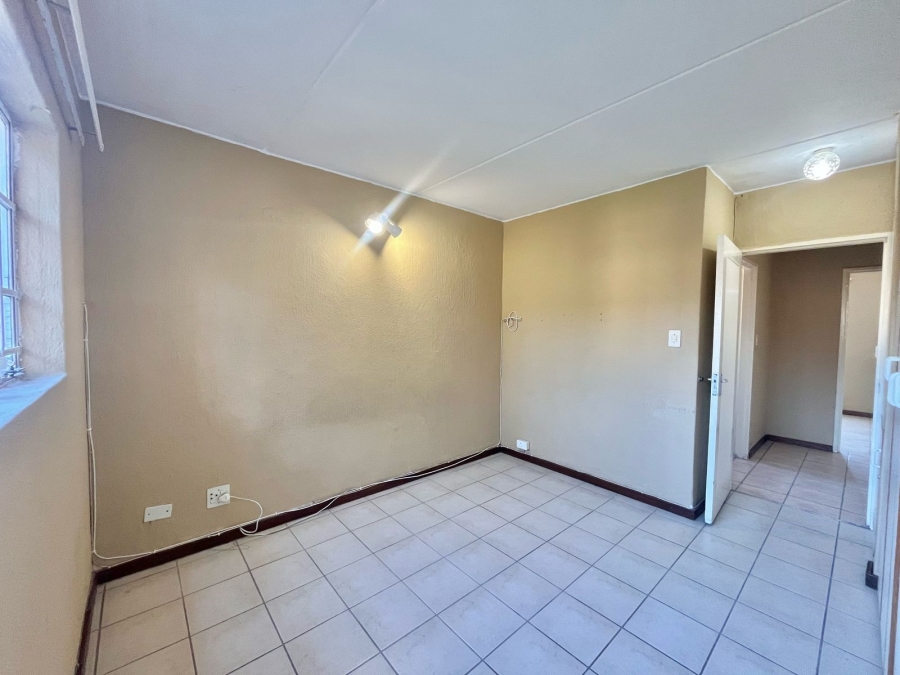 To Let 2 Bedroom Property for Rent in Nelspruit Ext 11 Mpumalanga