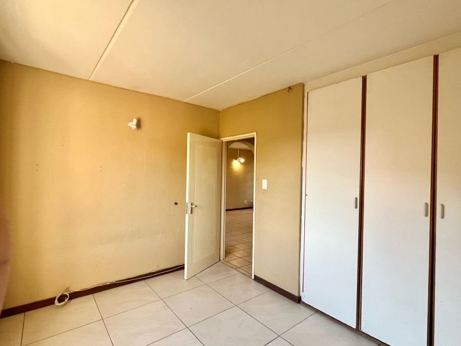 To Let 2 Bedroom Property for Rent in Nelspruit Ext 11 Mpumalanga