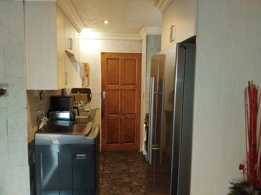 2 Bedroom Property for Sale in Witbank Ext 8 Mpumalanga