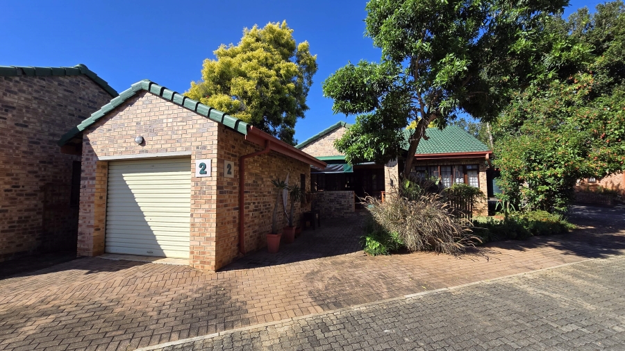 2 Bedroom Property for Sale in White River Mpumalanga