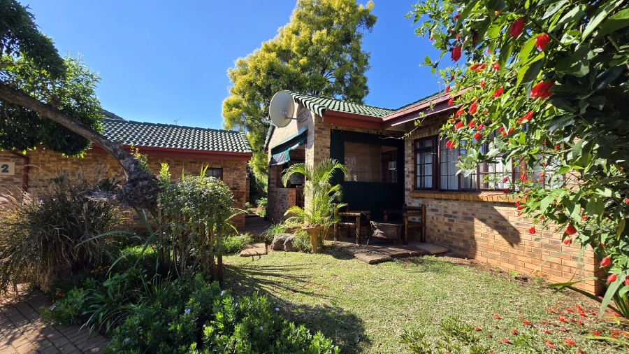 2 Bedroom Property for Sale in White River Mpumalanga