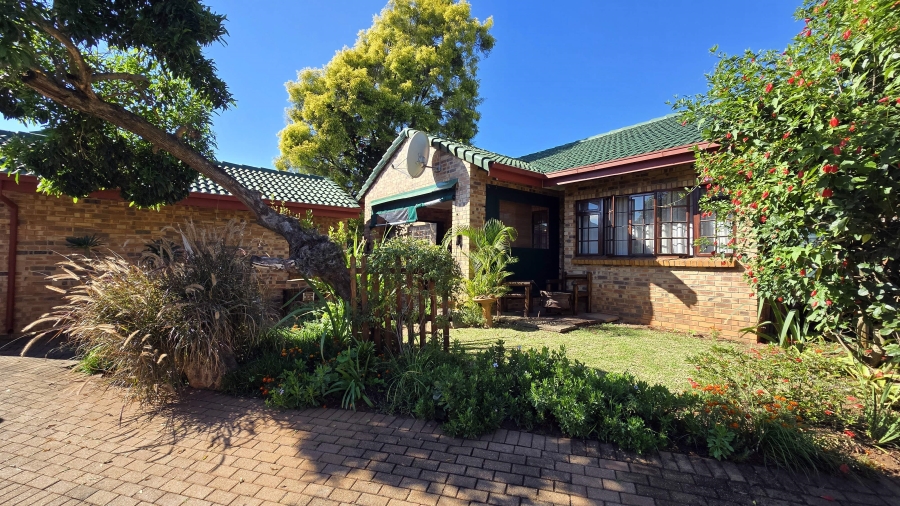 2 Bedroom Property for Sale in White River Mpumalanga