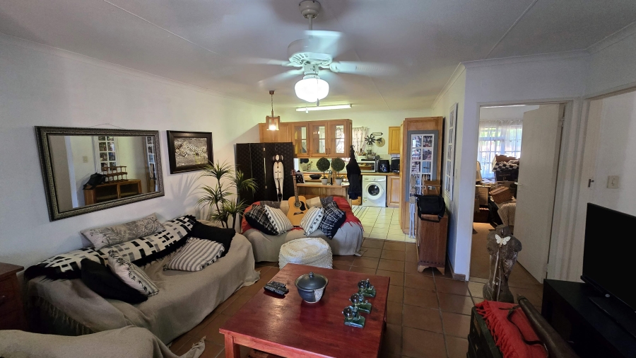 2 Bedroom Property for Sale in White River Mpumalanga