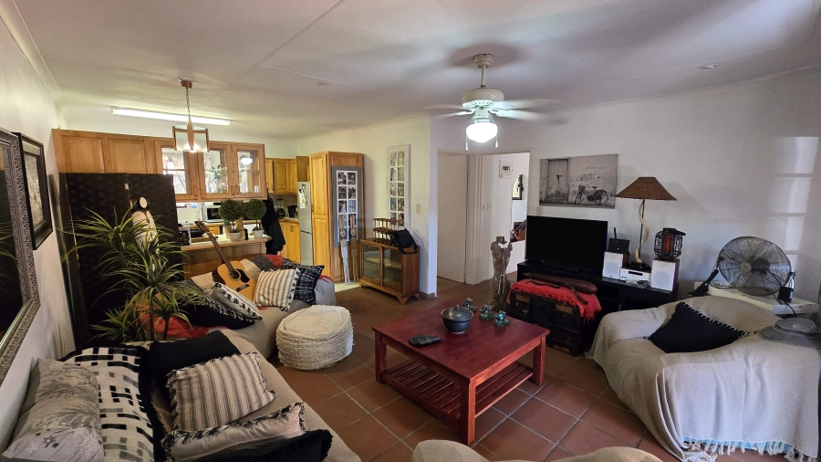 2 Bedroom Property for Sale in White River Mpumalanga