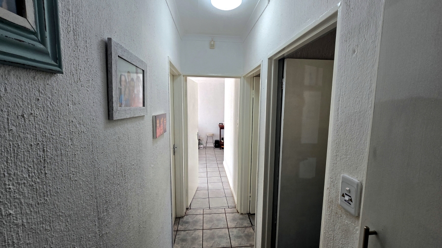 5 Bedroom Property for Sale in White River Ext 18 Mpumalanga