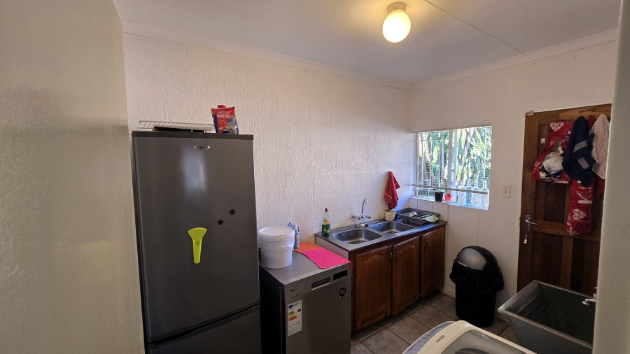 5 Bedroom Property for Sale in White River Ext 18 Mpumalanga