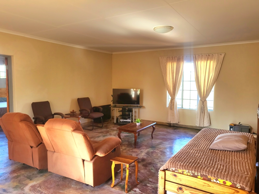 4 Bedroom Property for Sale in Marloth Park Mpumalanga