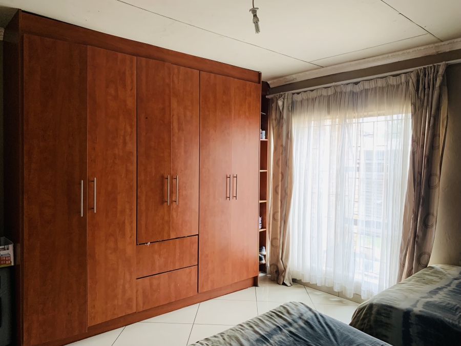 3 Bedroom Property for Sale in Mineralia Mpumalanga