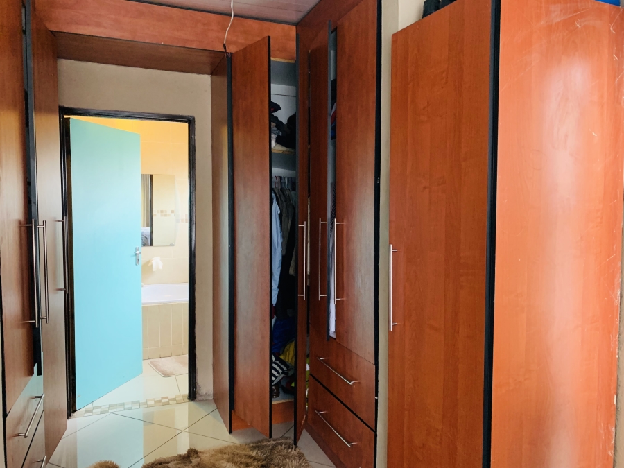 3 Bedroom Property for Sale in Mineralia Mpumalanga