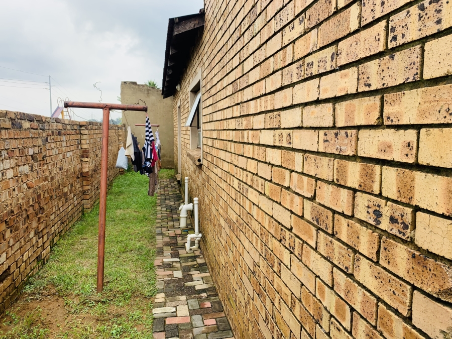 3 Bedroom Property for Sale in Mineralia Mpumalanga