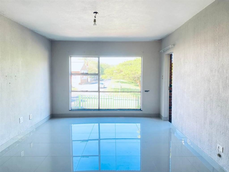 1 Bedroom Property for Sale in White River Mpumalanga