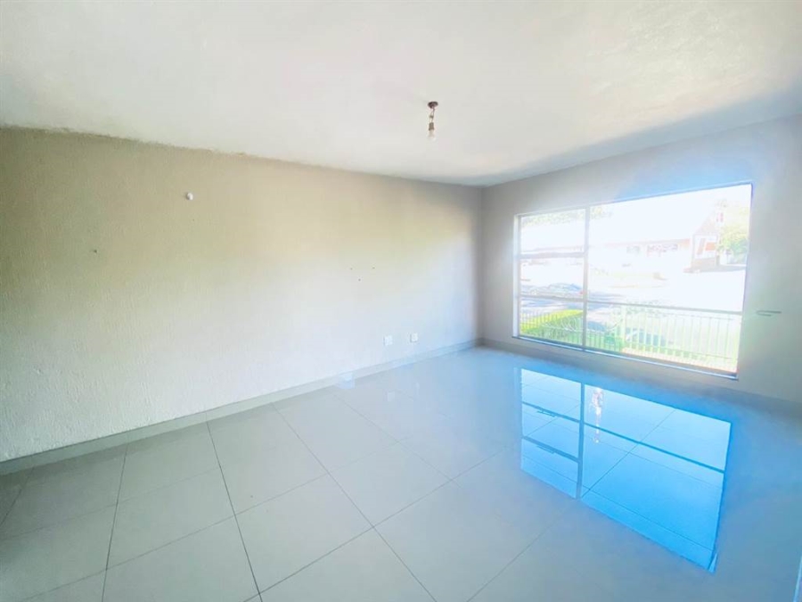 1 Bedroom Property for Sale in White River Mpumalanga