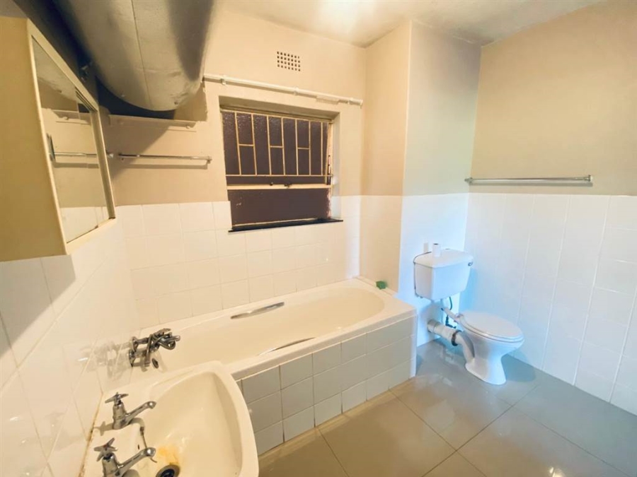 1 Bedroom Property for Sale in White River Mpumalanga