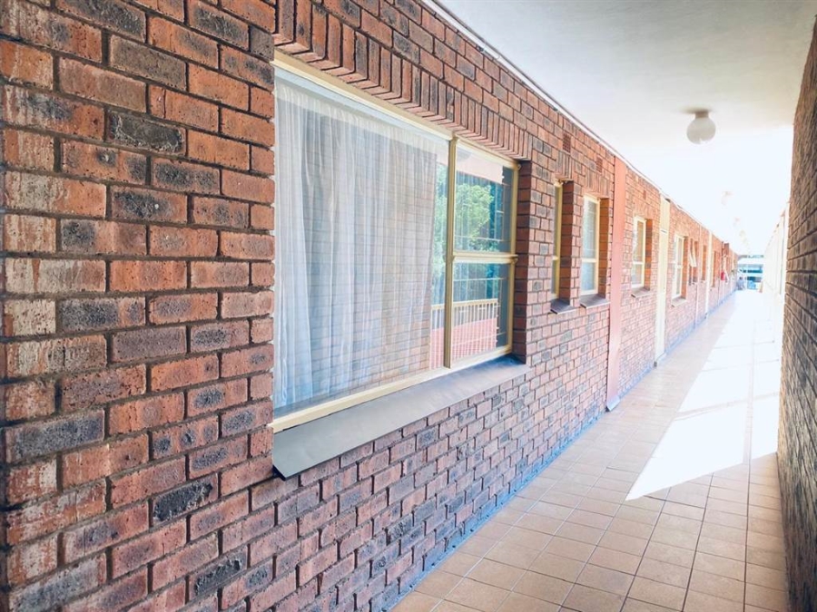 1 Bedroom Property for Sale in White River Mpumalanga