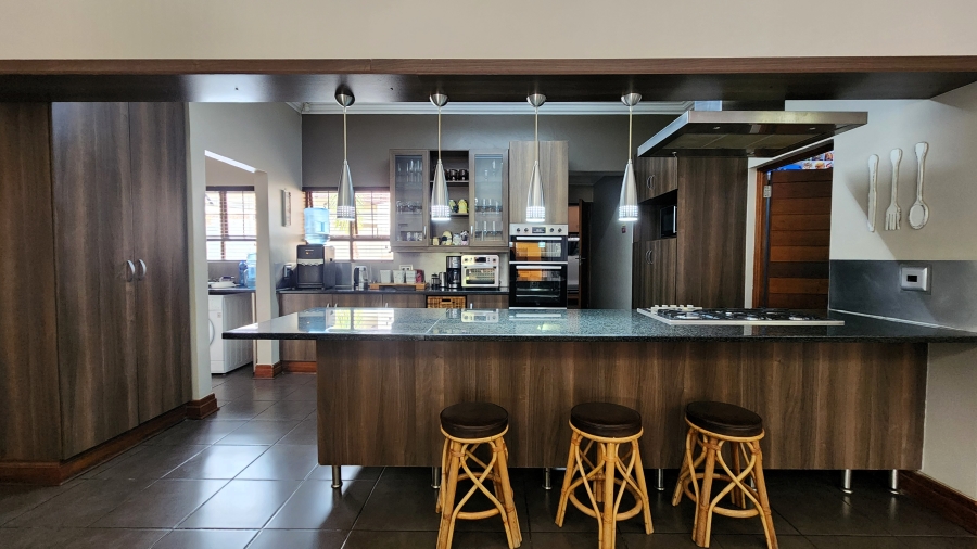 4 Bedroom Property for Sale in Sonheuwel Mpumalanga