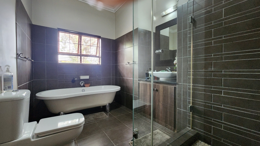 4 Bedroom Property for Sale in Sonheuwel Mpumalanga