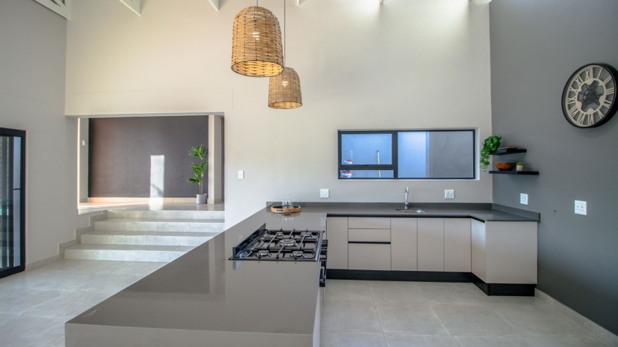4 Bedroom Property for Sale in Sonheuwel Mpumalanga