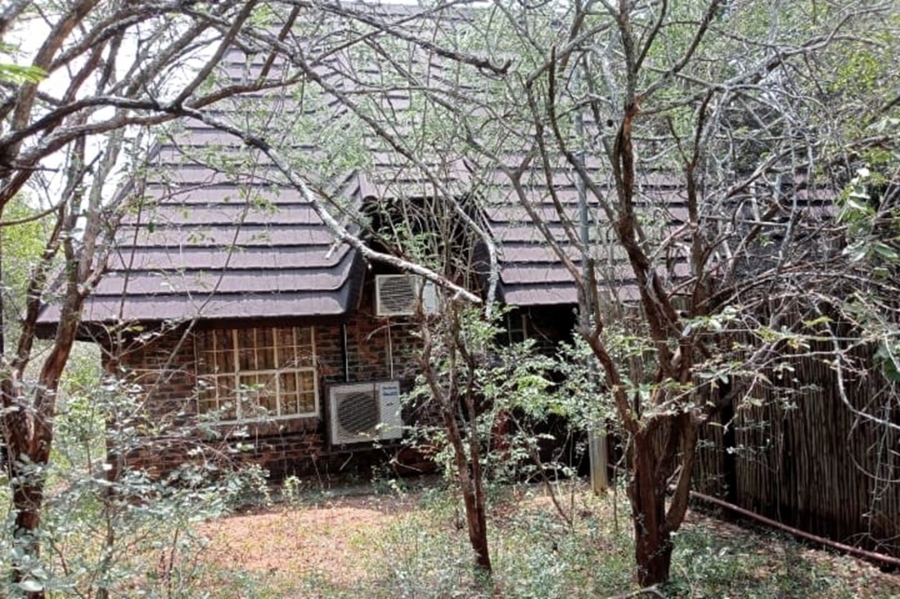 2 Bedroom Property for Sale in Marloth Park Mpumalanga