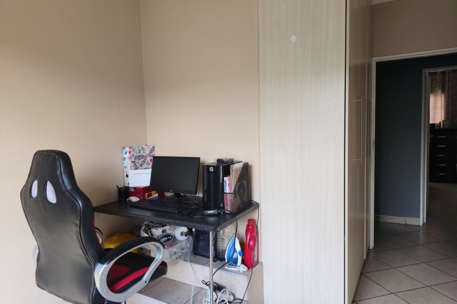 3 Bedroom Property for Sale in Mineralia Mpumalanga