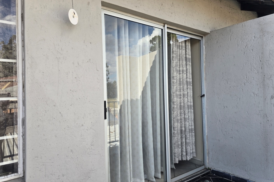 3 Bedroom Property for Sale in Mineralia Mpumalanga