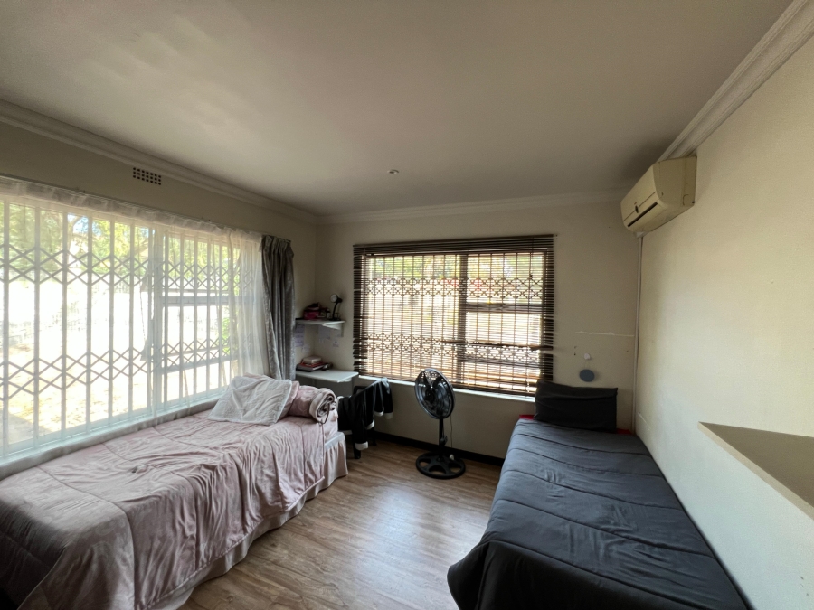 7 Bedroom Property for Sale in West Acres Ext 1 Mpumalanga