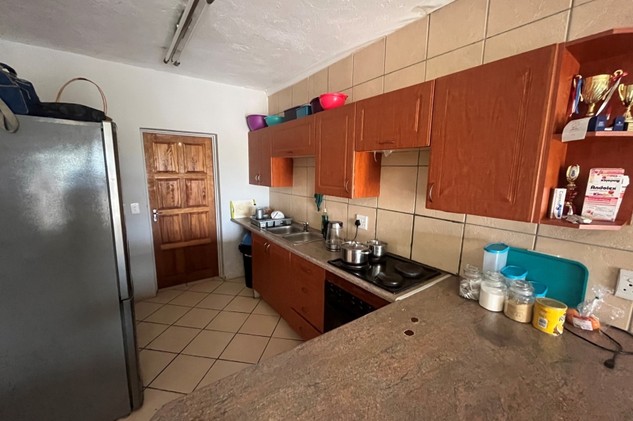 2 Bedroom Property for Sale in Stonehenge Ext 8 Mpumalanga