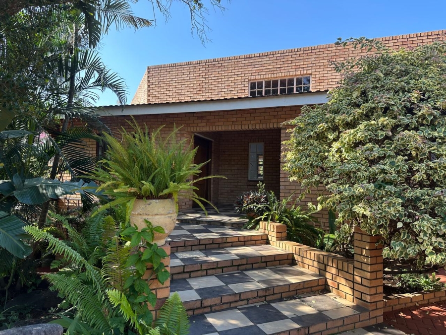 6 Bedroom Property for Sale in Sonheuwel Ext 1 Mpumalanga