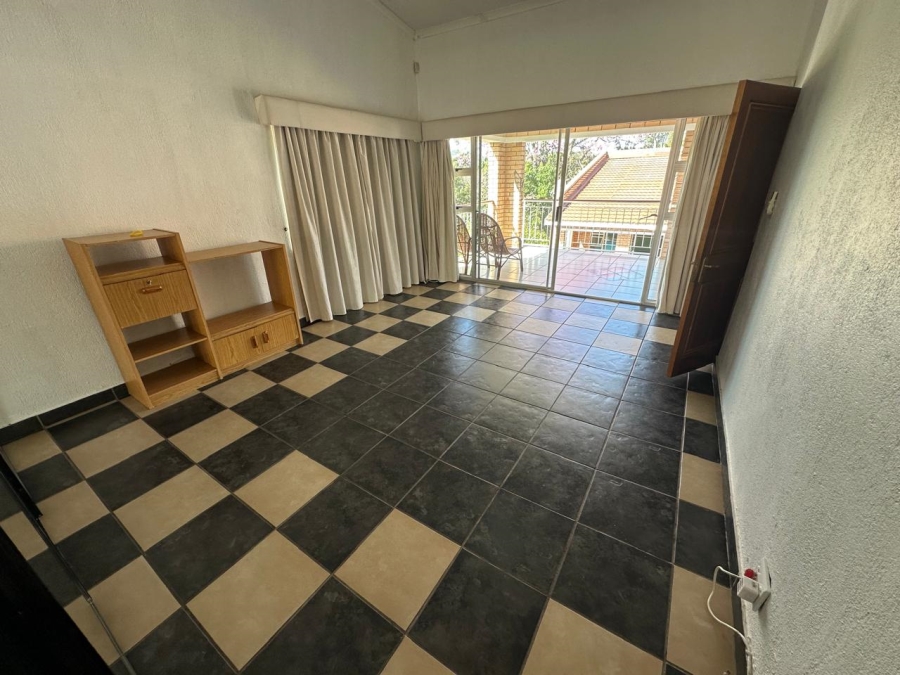 6 Bedroom Property for Sale in Sonheuwel Ext 1 Mpumalanga