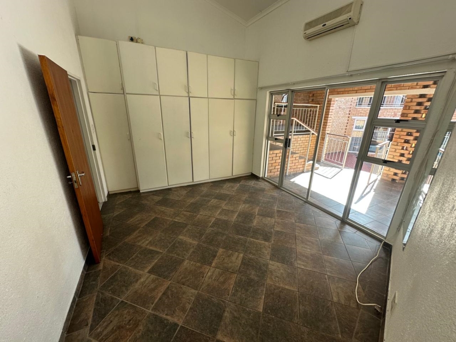6 Bedroom Property for Sale in Sonheuwel Ext 1 Mpumalanga