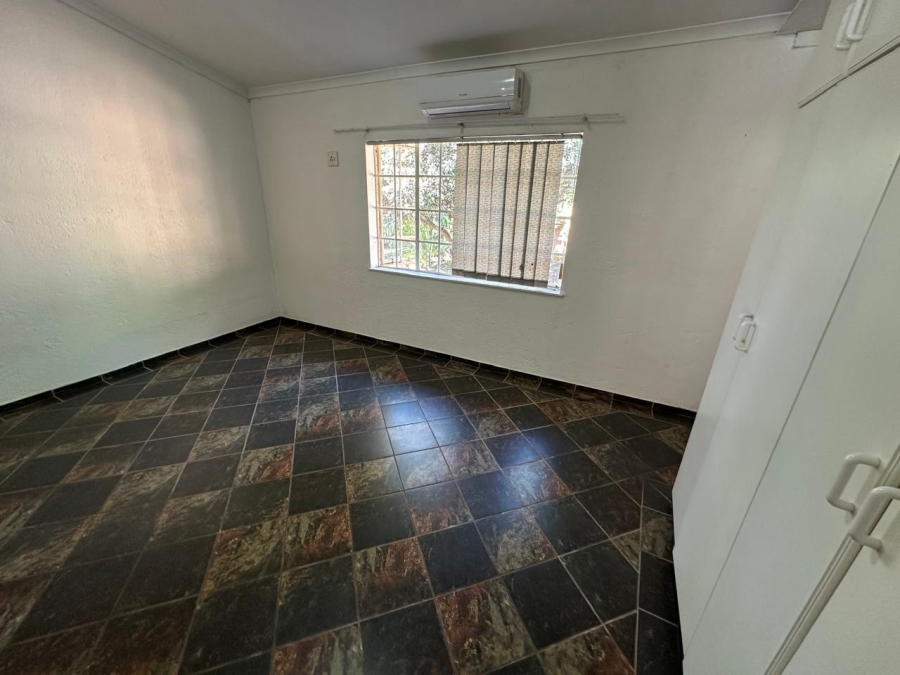 6 Bedroom Property for Sale in Sonheuwel Ext 1 Mpumalanga