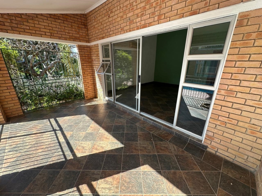 6 Bedroom Property for Sale in Sonheuwel Ext 1 Mpumalanga