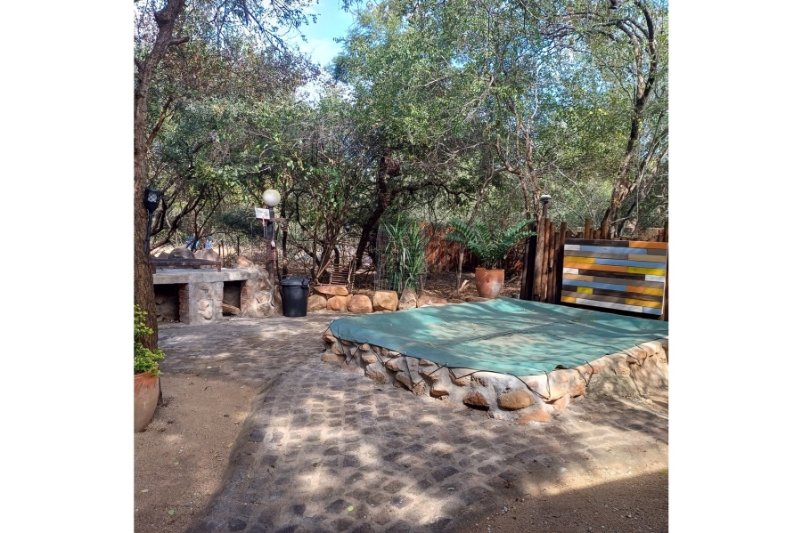 2 Bedroom Property for Sale in Marloth Park Mpumalanga
