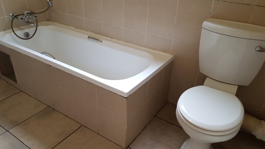 To Let 2 Bedroom Property for Rent in Valencia Park Mpumalanga