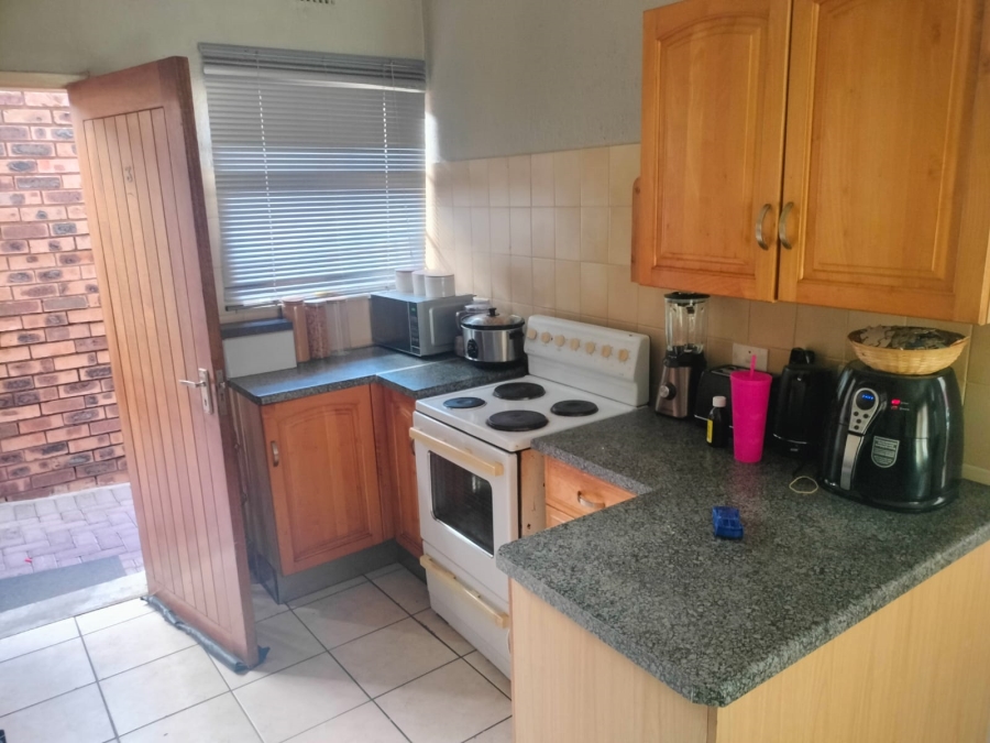 To Let 2 Bedroom Property for Rent in Nelspruit Ext 2 Mpumalanga
