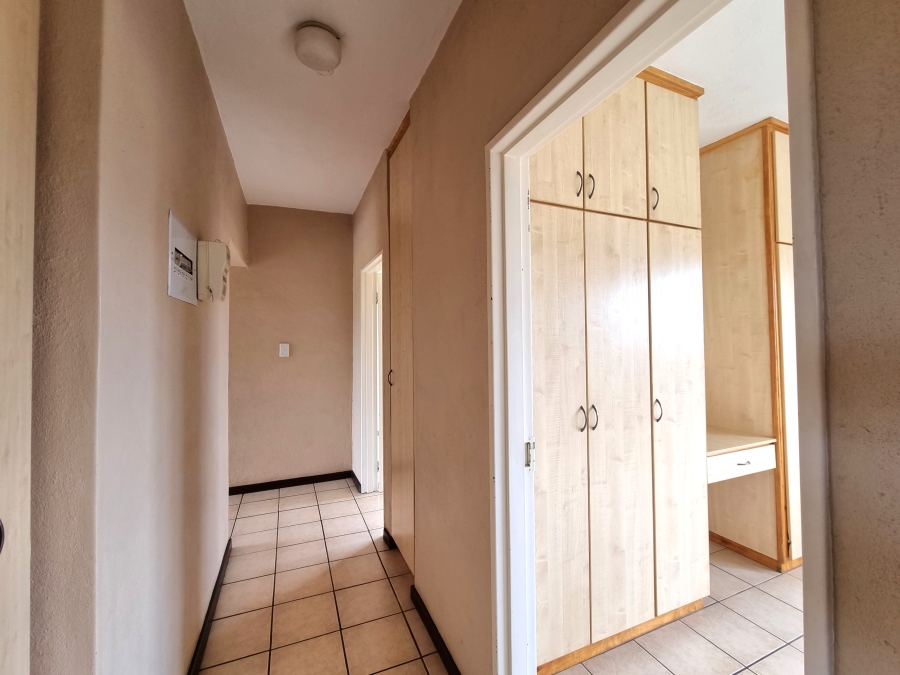2 Bedroom Property for Sale in White River Ext 18 Mpumalanga