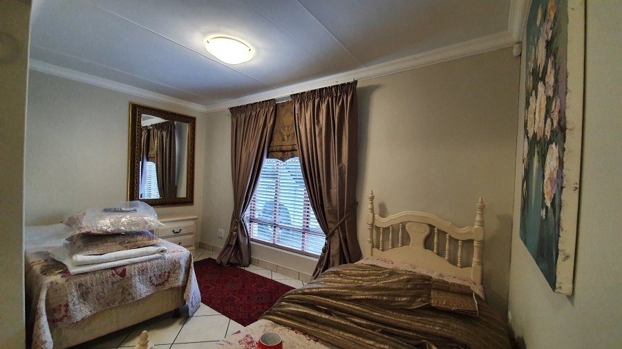 4 Bedroom Property for Sale in Nelspruit Ext 5 Mpumalanga