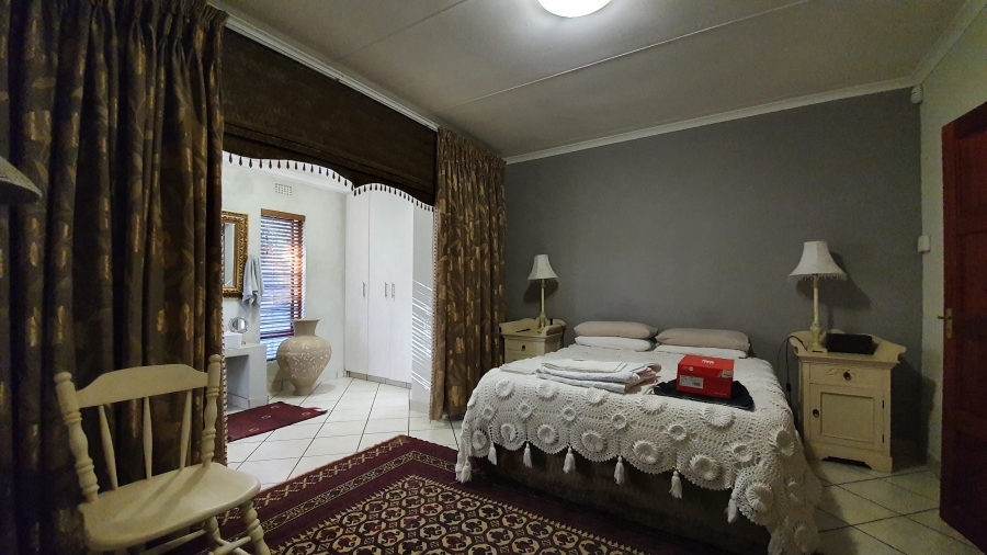 4 Bedroom Property for Sale in Nelspruit Ext 5 Mpumalanga