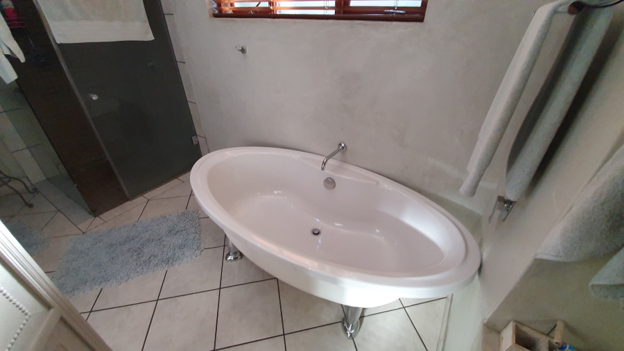 4 Bedroom Property for Sale in Nelspruit Ext 5 Mpumalanga