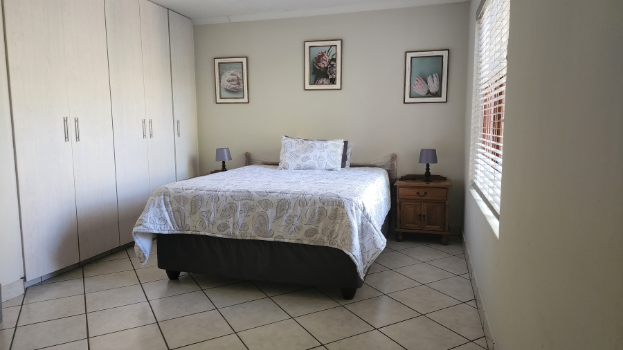 4 Bedroom Property for Sale in Nelspruit Ext 5 Mpumalanga