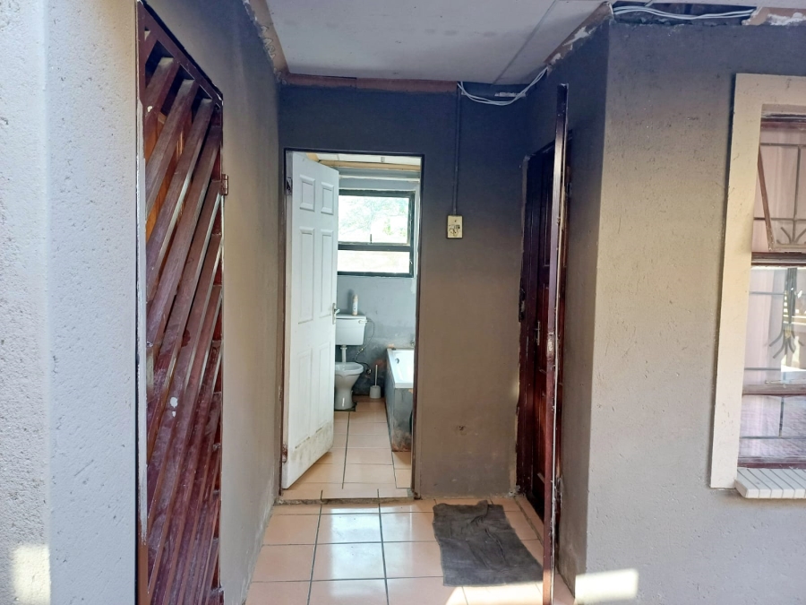 3 Bedroom Property for Sale in Embalenhle Mpumalanga