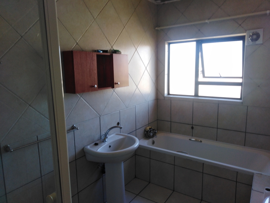 2 Bedroom Property for Sale in Reyno Ridge Mpumalanga
