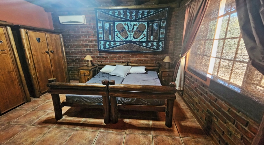 3 Bedroom Property for Sale in Marloth Park Mpumalanga