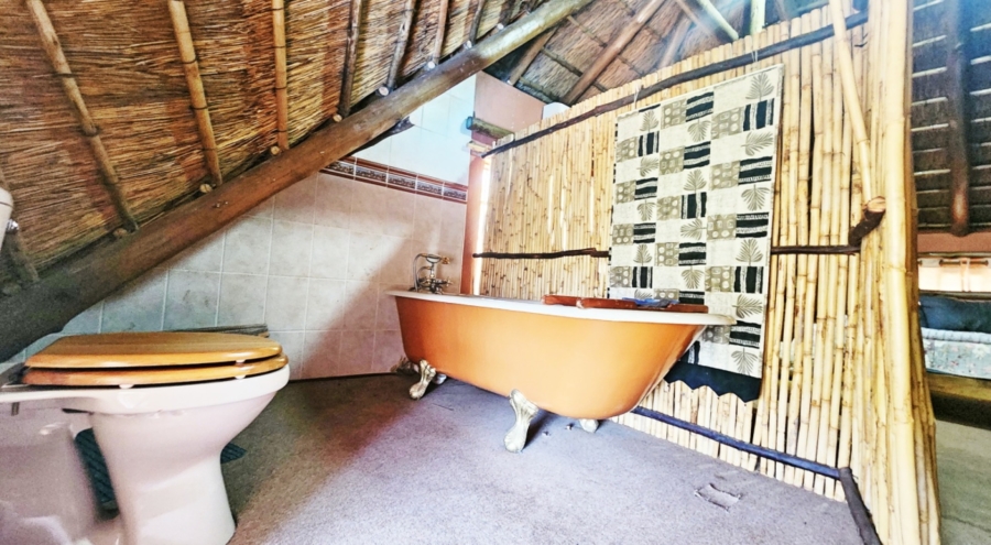 3 Bedroom Property for Sale in Marloth Park Mpumalanga