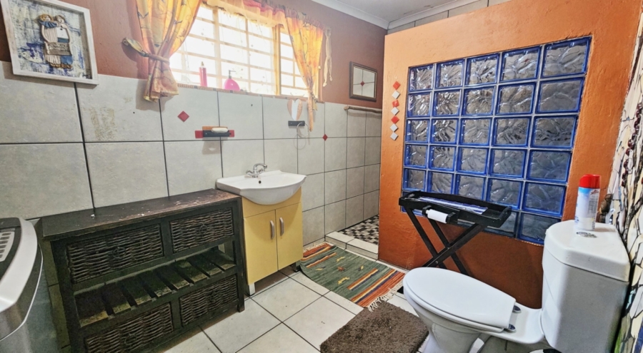 3 Bedroom Property for Sale in Marloth Park Mpumalanga