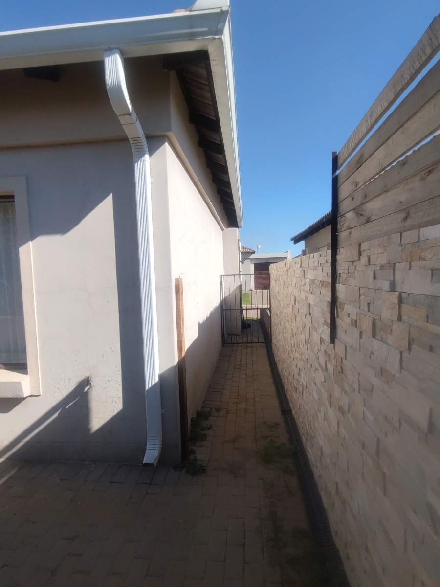 3 Bedroom Property for Sale in Terra Nova Mpumalanga