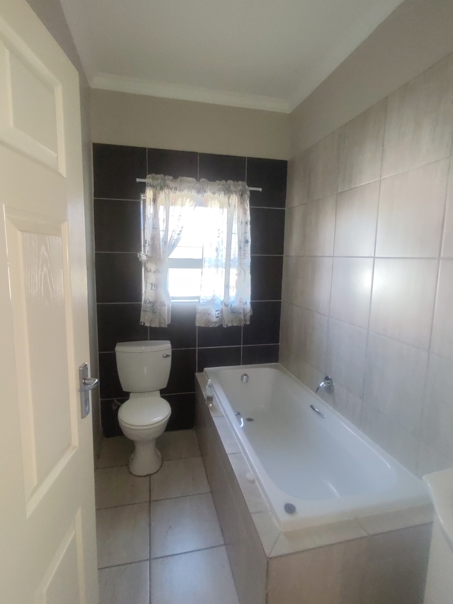 3 Bedroom Property for Sale in Terra Nova Mpumalanga