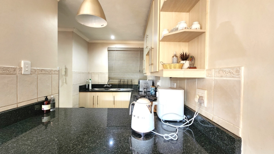 1 Bedroom Property for Sale in Nelspruit Ext 2 Mpumalanga