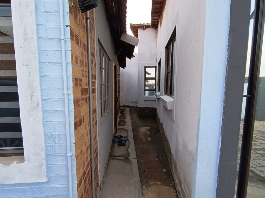 4 Bedroom Property for Sale in Secunda Mpumalanga