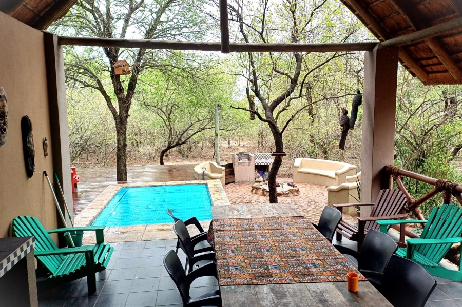 2 Bedroom Property for Sale in Marloth Park Mpumalanga